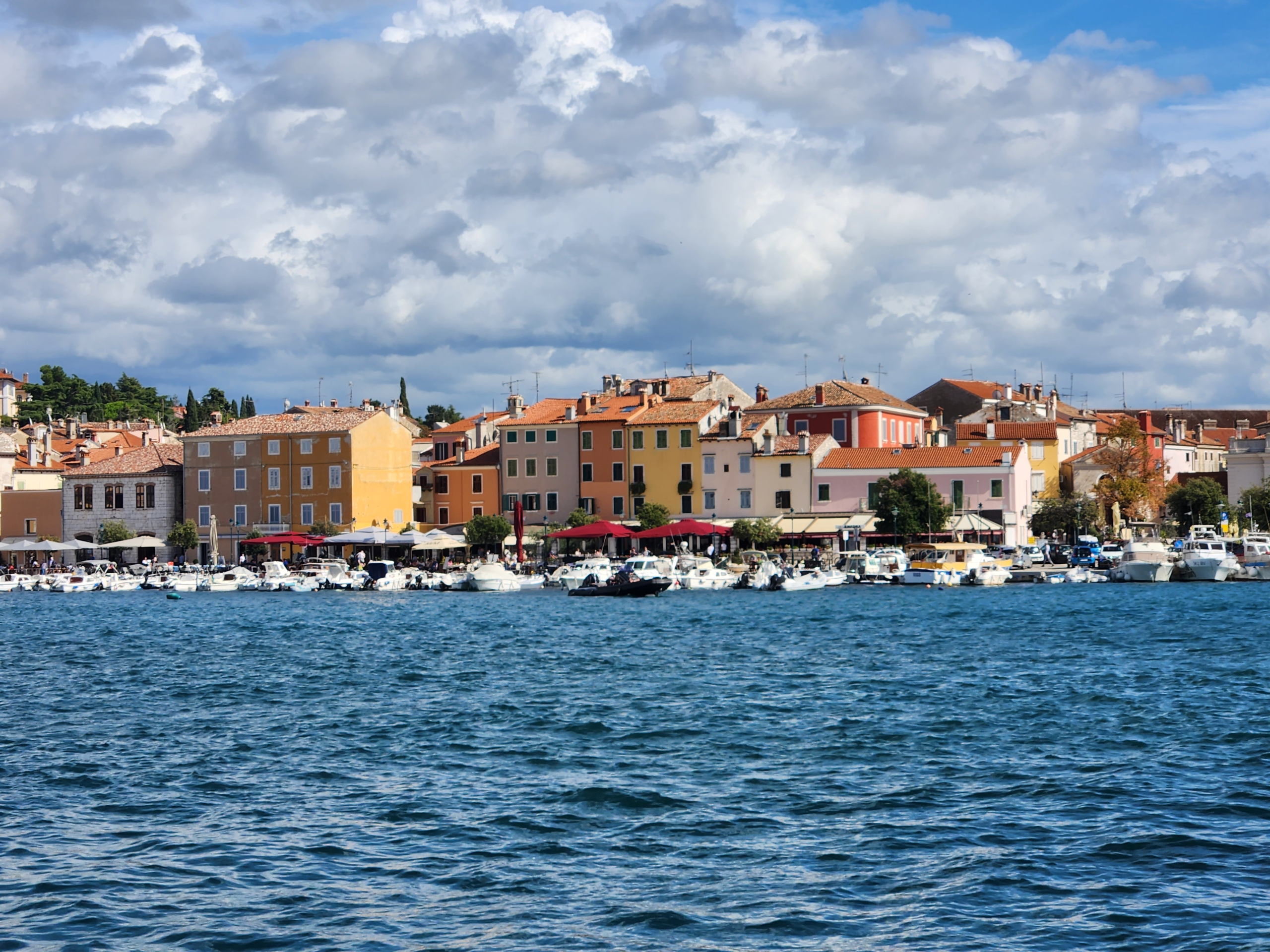 TOP 3: Croatia Cities with Amazing Food and Stunning Views
